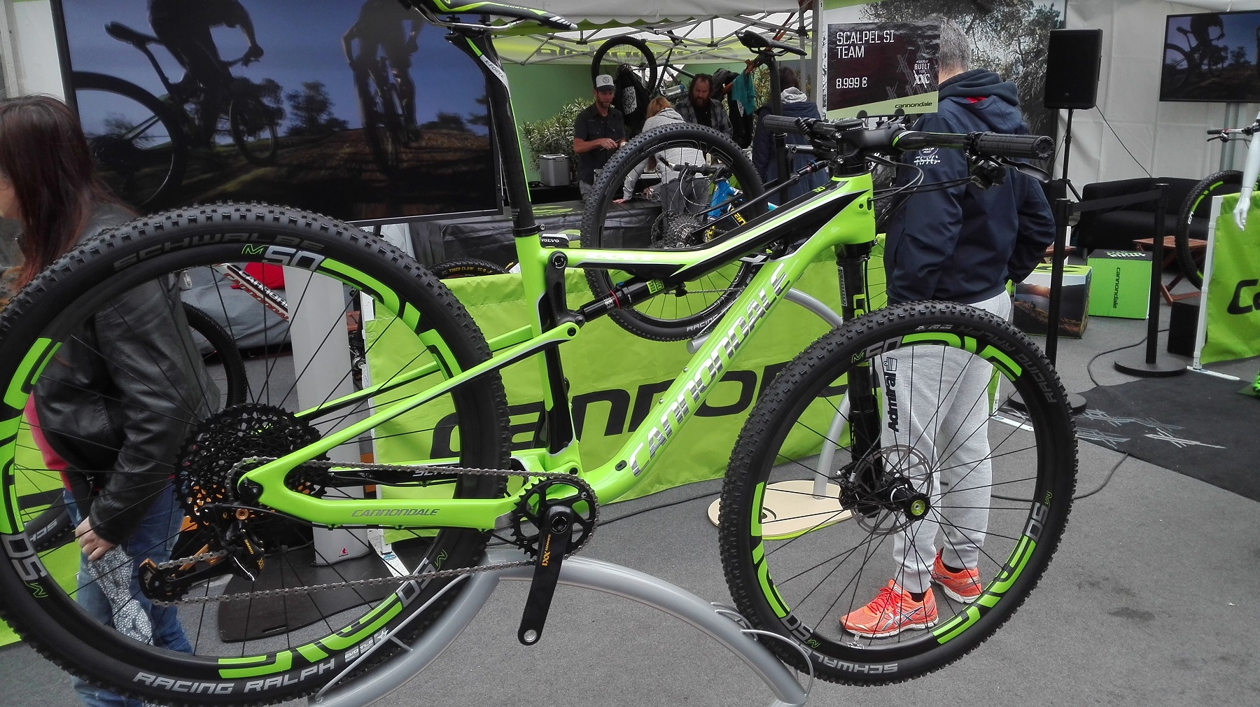 2017_CANNONDALE_SCALPEL-SI_TEAM.jpg