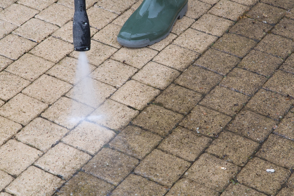 Brick_Pathway_Pressure_Cleaning.jpg